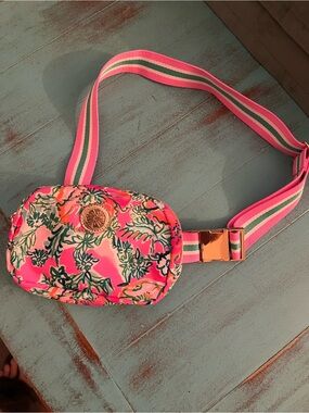 Lilly Pulitzer Floral Pink Adjustable Belt Bag